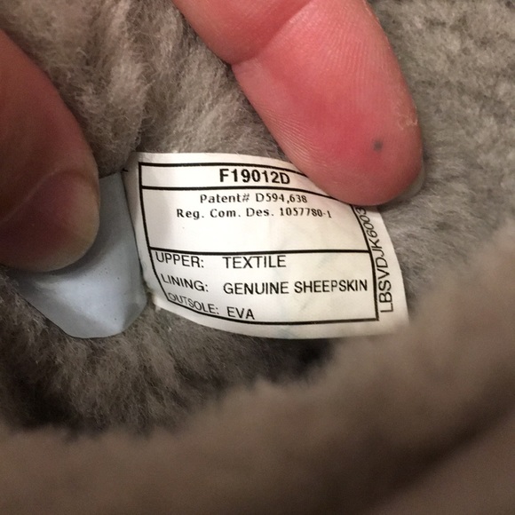 Ugg Classic Short Gold Sequined Boots - Picture 6 of 10